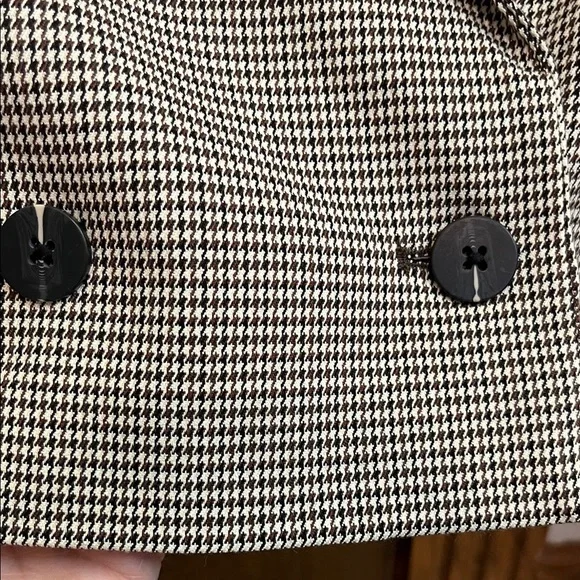 Stradivarius Women's Black, Brown, & Cream Cropped Blazer - Picture 5 of 9